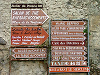 Signs in the village of Séguret